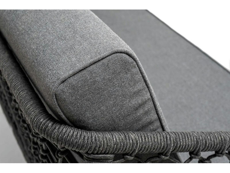 Канны диван 2-местный плетеный из роупа (узелки), каркас алюминий темно-серый (RAL7024) муар, роуп темно-серый круглый, ткань темно-серая