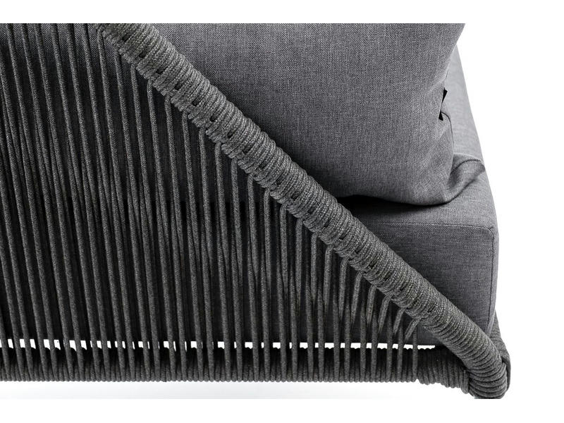 Мадрид кресло плетеное из роупа, каркас алюминий темно-серый (RAL7024) шагрень, роуп темно-серый круглый, ткань темно-серая