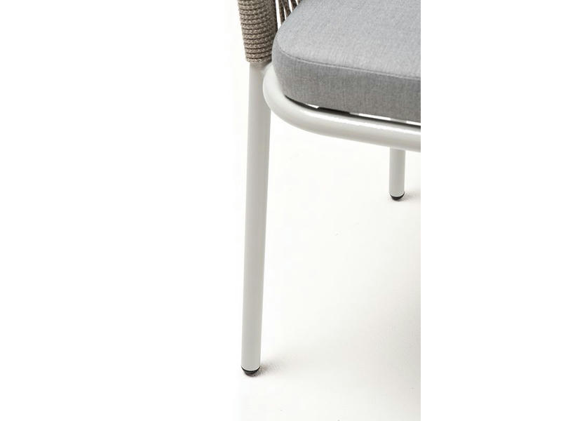 Лион стул плетеный из роупа, каркас алюминий светло-серый (RAL7035) шагрень, роуп серый меланж круглый, ткань светло-серая