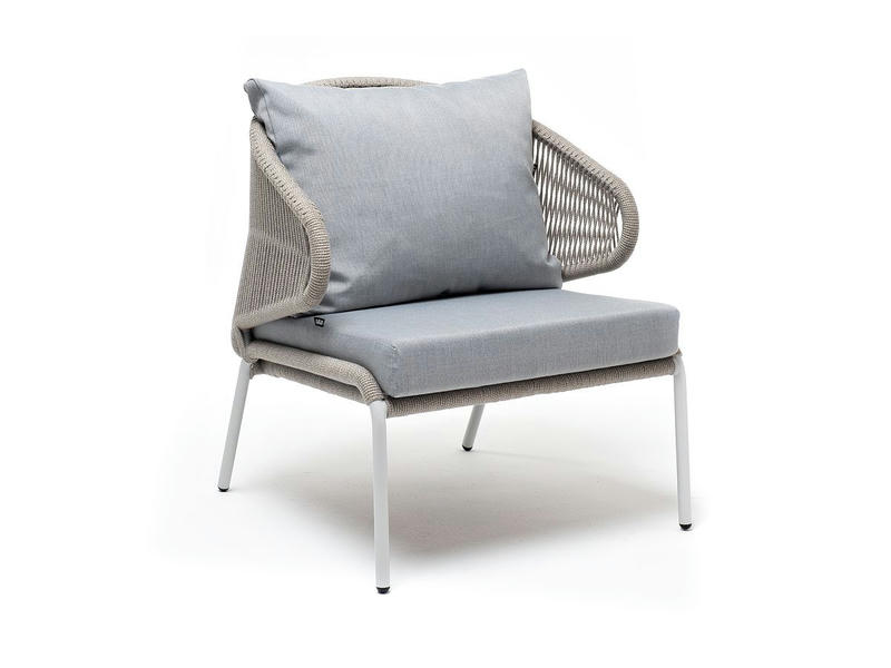 Милан кресло плетеное из роупа, каркас алюминий светло-серый (RAL7035) шагрень, роуп серый меланж круглый, ткань светло-серая