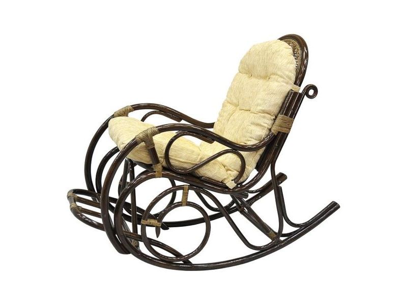 Кресло-качалка из ротанга 05/11 коньяк с подножкой цвет браун