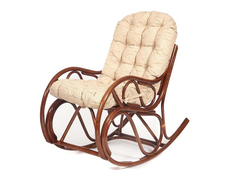 кресло-качалка с подушкой из натурального ротанга Vienna цвет орех