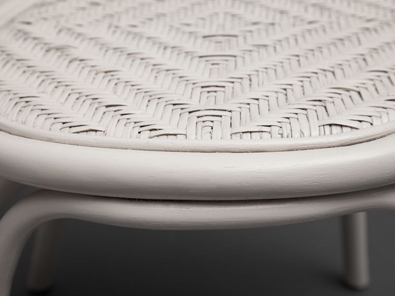 плетеный стул из натурального ротанга Бистро цвет белый