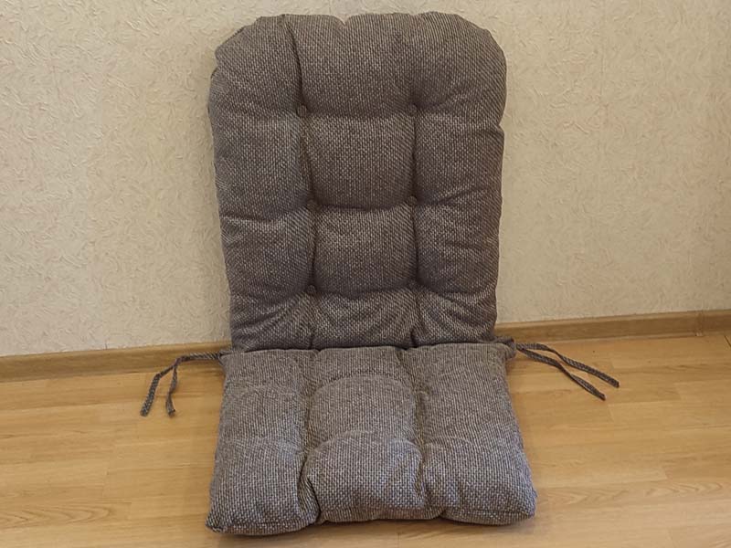 Подушка для кресло-качалки из ротанга с прямоугольной спинкой коричневая